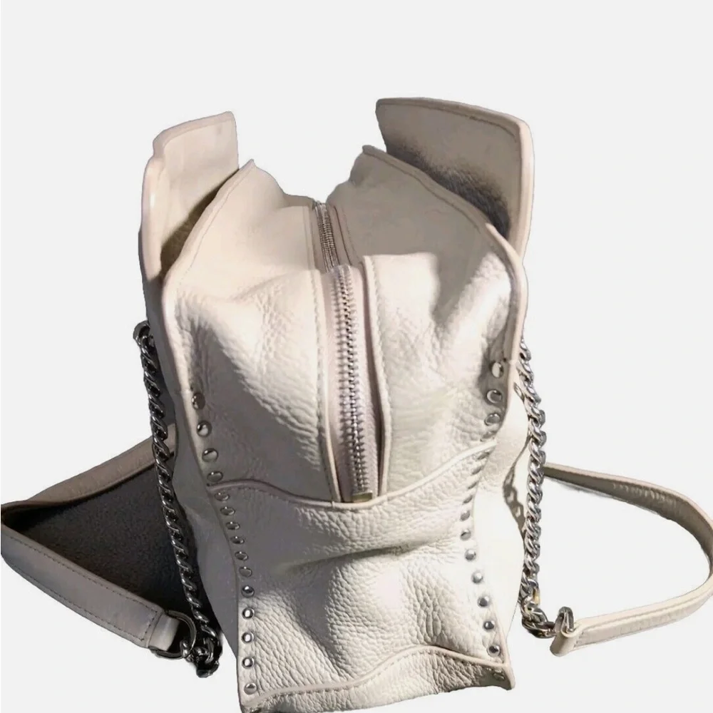 Michael Kors Cream Shoulder Bag with Chain Straps and Textured Leather - Picture 5 of 10